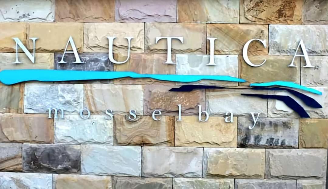Nautica 106 At The Bay Apartment Mossel Bay Bagian luar foto